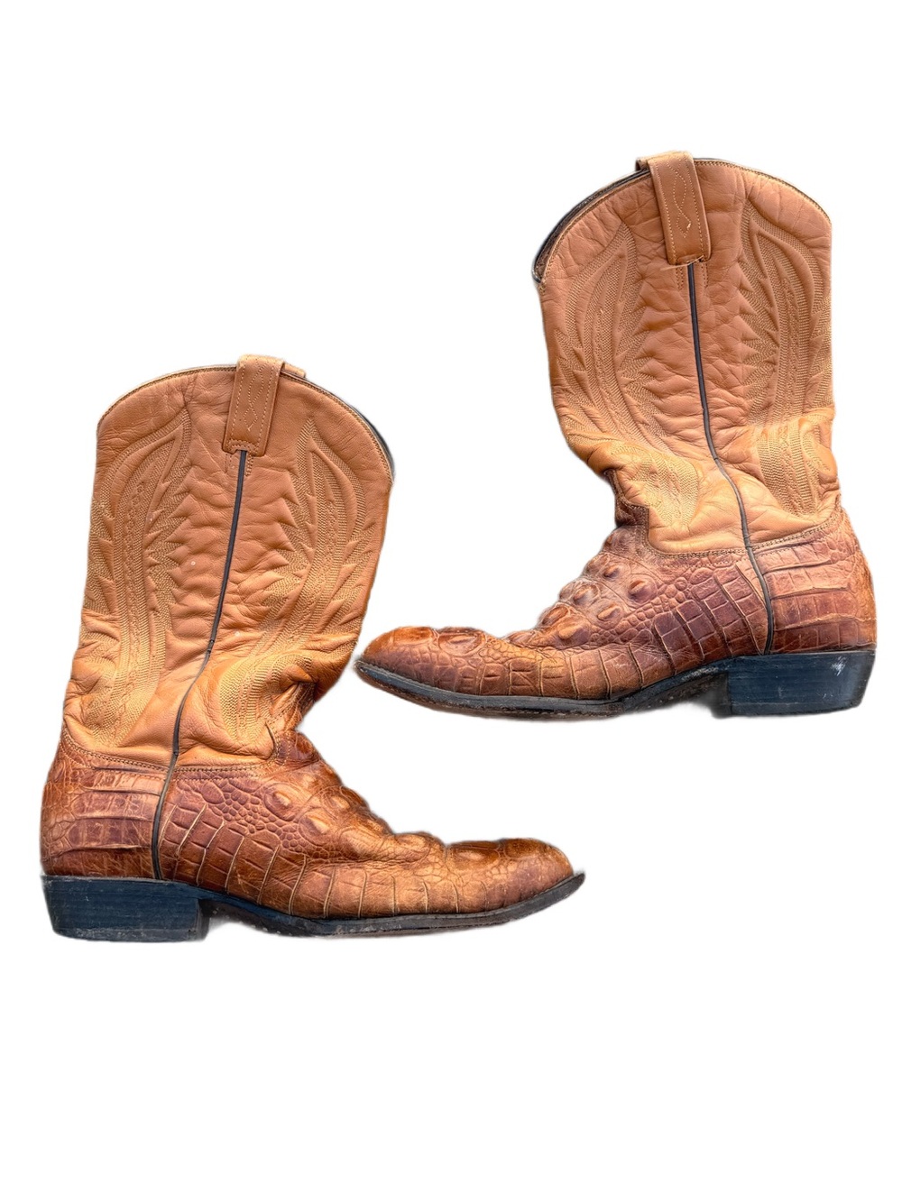 Crocodile-Pattern Tan Leather Western Boots